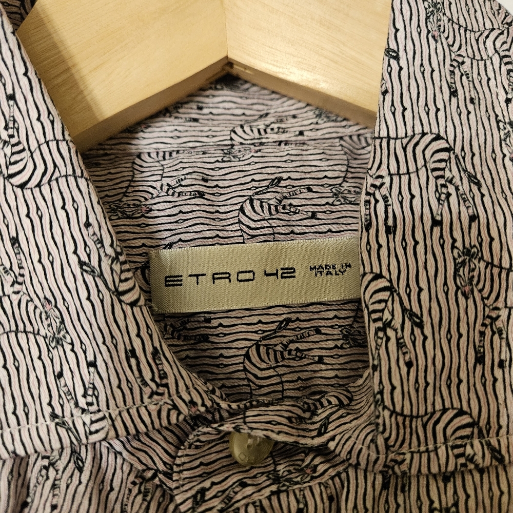 Men's Patterned Shirt - Picture 3 of 5
